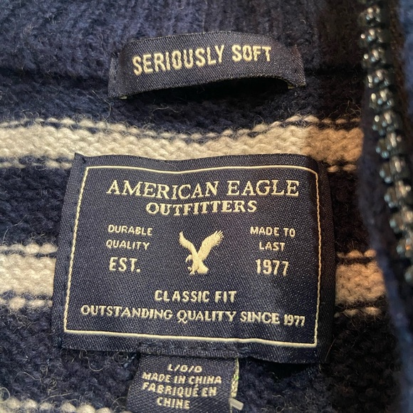 American Eagle Outfitters Classic Fit Blue and White Half Zip Sweater Size Large - Picture 2 of 4